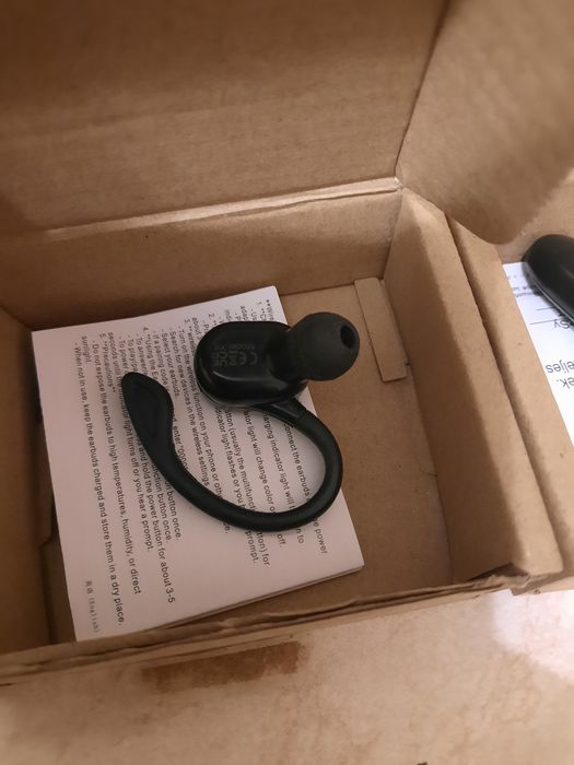 Одинарные наушники блютуз