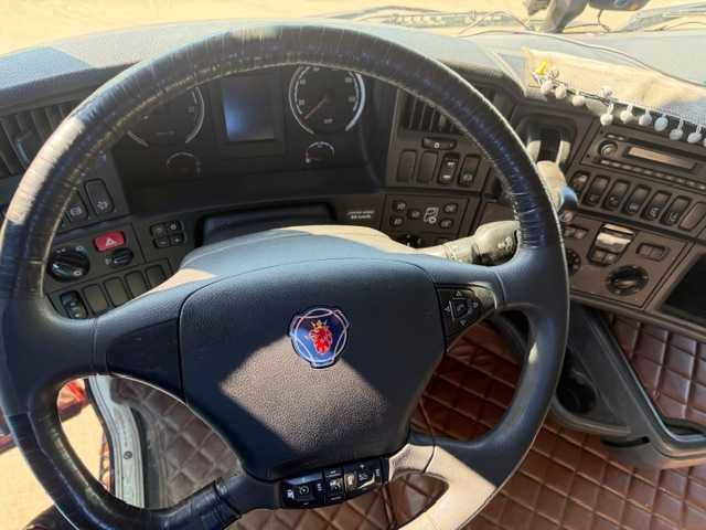 SCANIA R 450 - an 2017 stare foarte buna