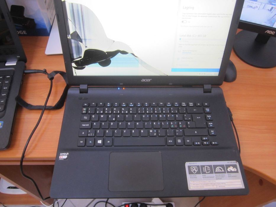 Acer Aspire ES15 ES1-520-365Z 4GB Ram 500GB HDD