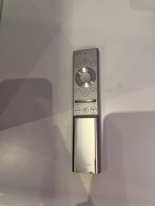 Смарт дистанционно samsung………