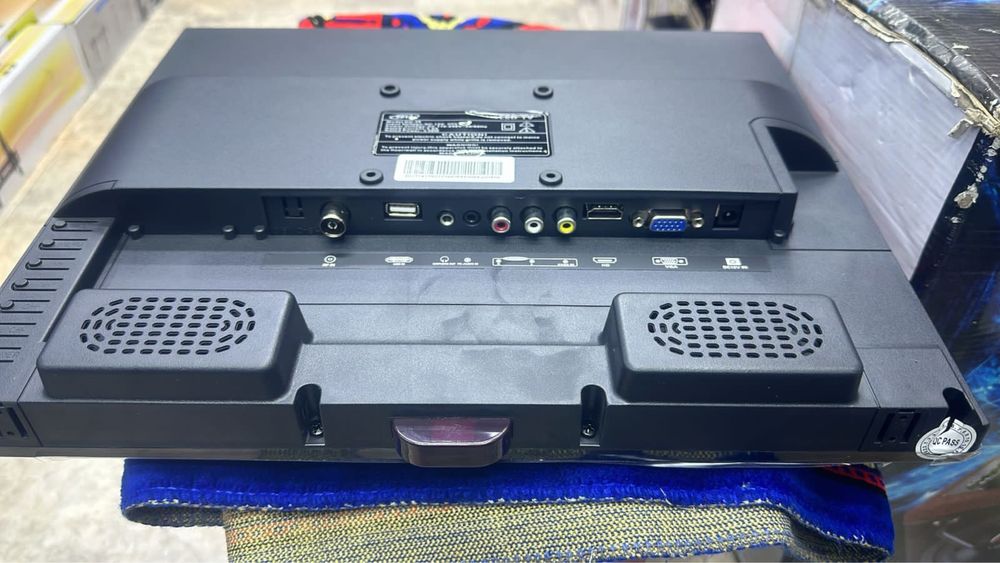 Телевизор 12вольтовый со встроенным Отау