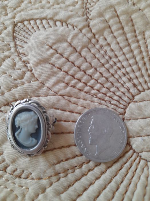 Vând bratara swaroski 200 ron