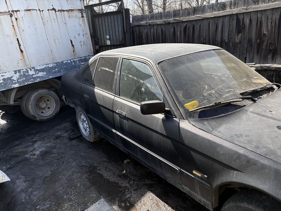 Продам BMW E34..