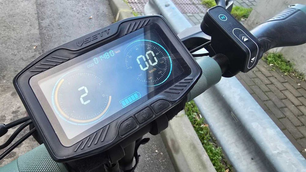 Електрическа тротинетка Vsett 8 48V 15,6Ah