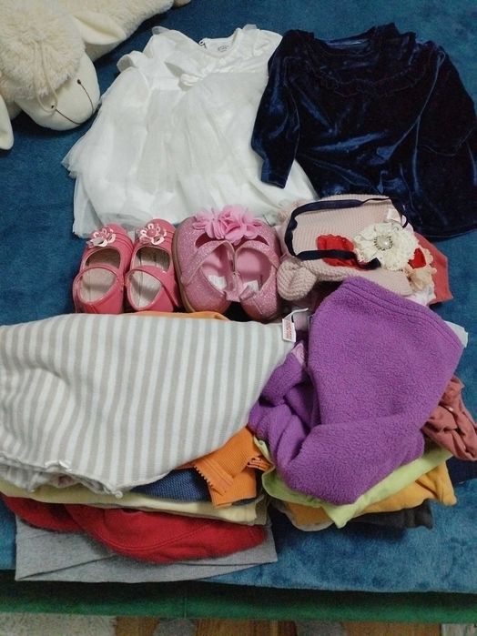 Lot fetita mărimea 74.80, 86 și 1.an jumătate și papucei