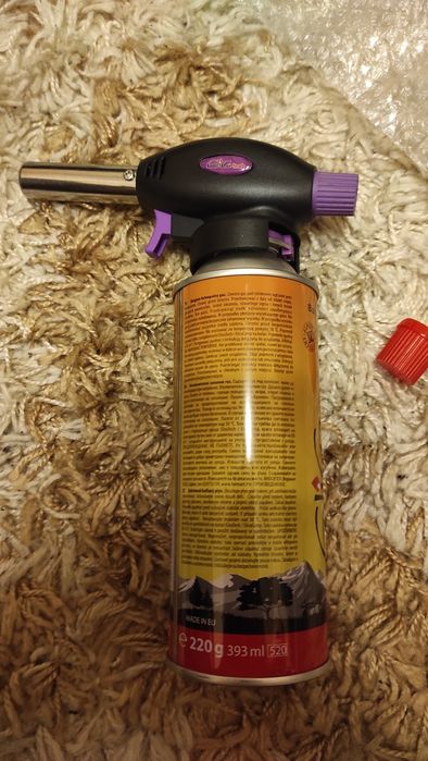 Преносима газова горелка със пезо кристал и сменяеми балони!