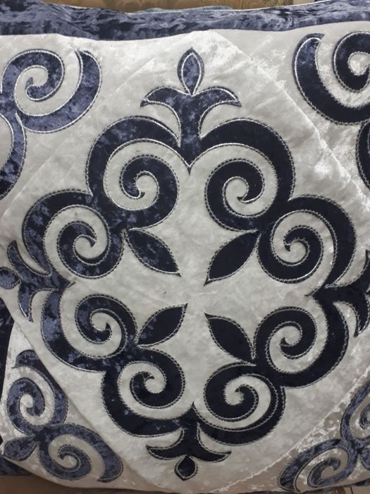 Матрасы подушки постельные принадлежности