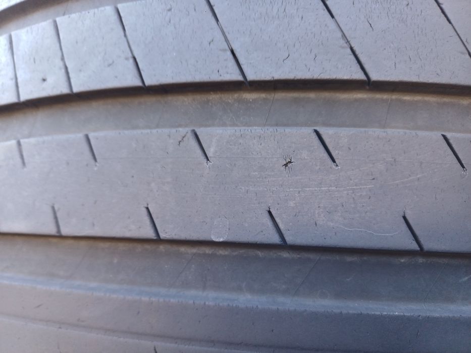 Гуми 255/35/18 Мишелин