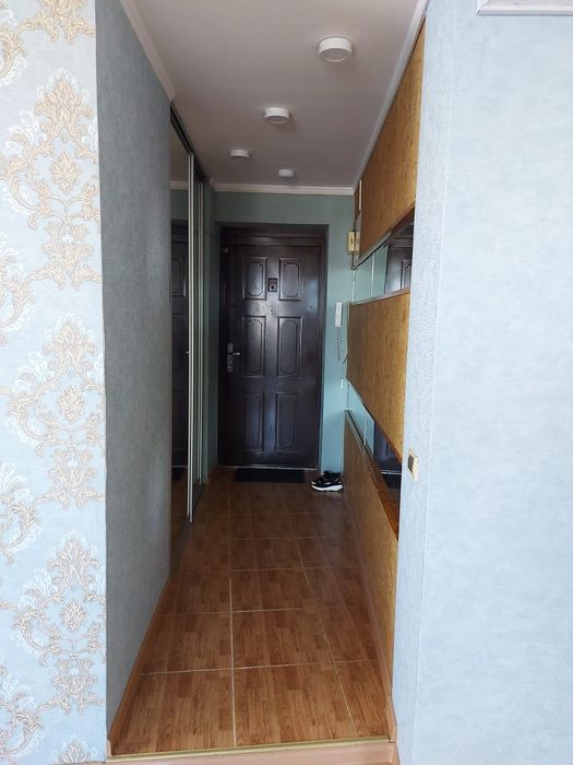Продам 5-ти комнатную квартиру