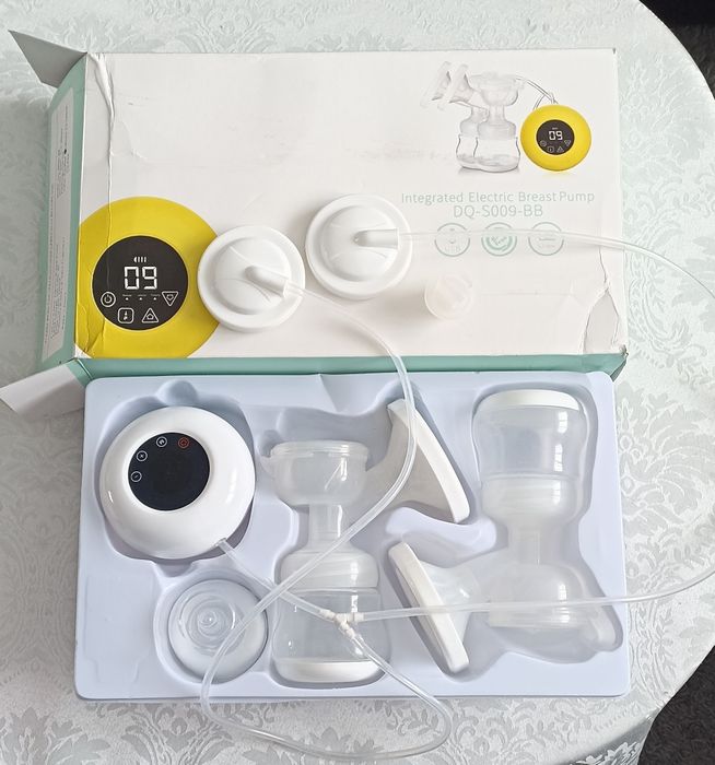 Електрическа помпа за кърма + подарък ръчна