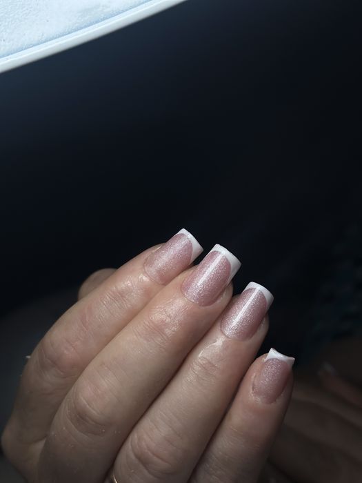 Manichiura oja semipermanenta si constructie gel