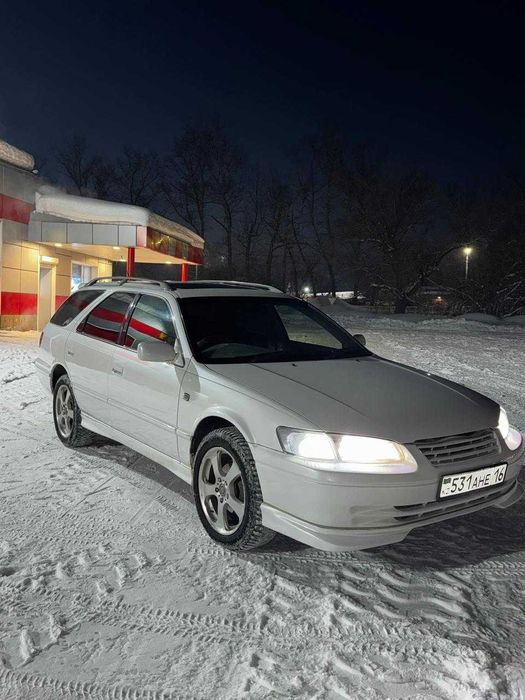 Toyota Camry Gracia универсал