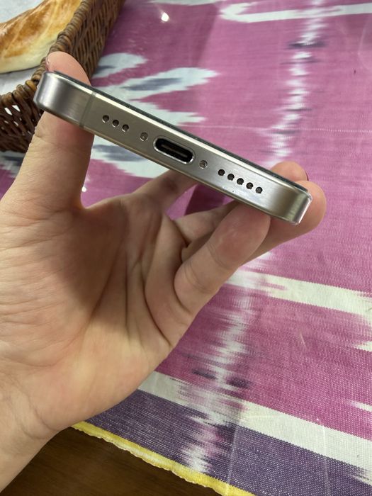 Iphone 15 pro с коробкой и документом
