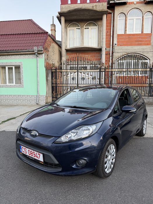 FORD Fiesta 2010 — imagine 1