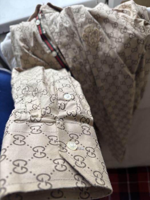 Рубашка gucci из Италий “S”