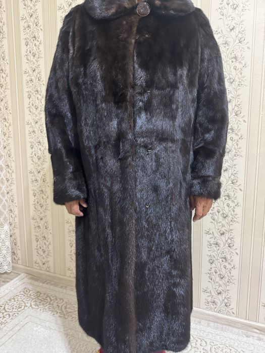Продам норковую шубу