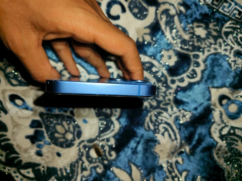 Blue Iphone 13 128g
