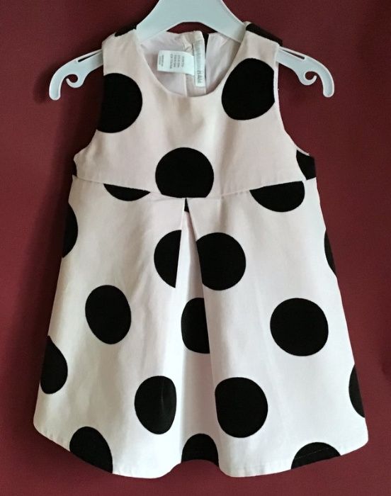 Rochie fetite H&M catifea  roz cu buline mar 74 6-9luni ca NOUA