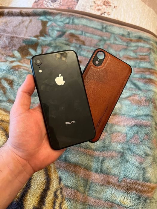 Айфон хр 64гб IPhone