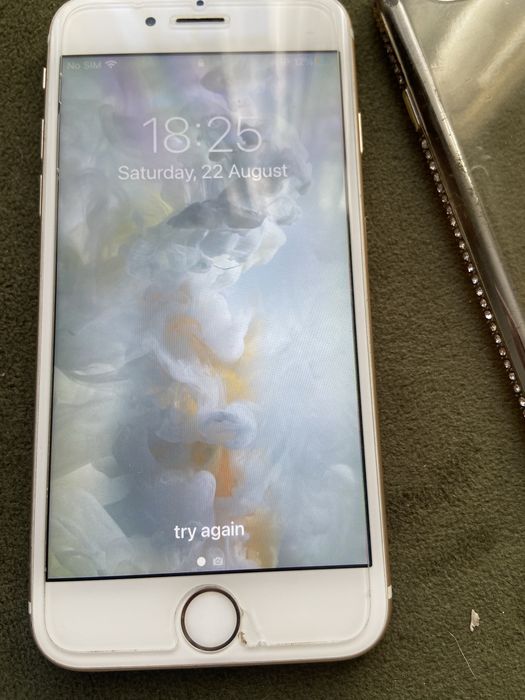 Iphone 6S  gold 64