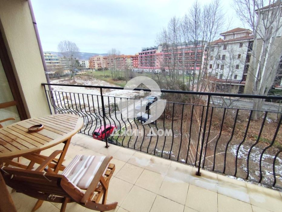 Продава се Двустаен апартамент в к.к. Слънчев бряг - 66 кв.м за 665 €/кв.м - Снимка #6