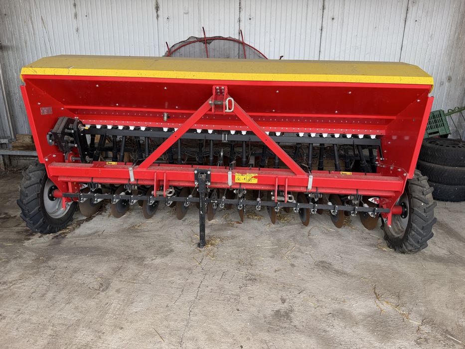 Semanatore paioase MaterMacc 300