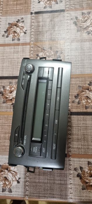 Toyota auris 2007-2011 медия