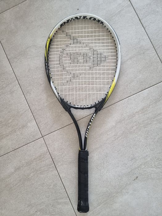 Тенис ракети и други