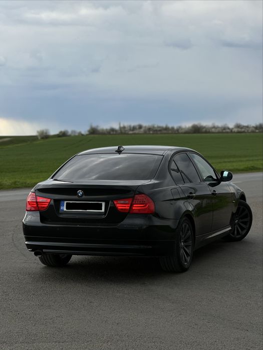 BMW Seria 3 e90 320D