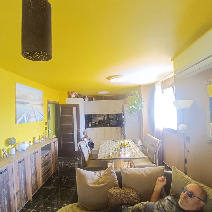 Продавам къща с.Драговищица