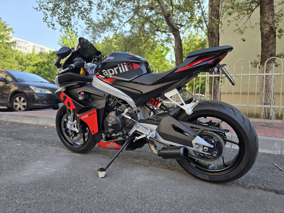 Aprilia RS660 2023