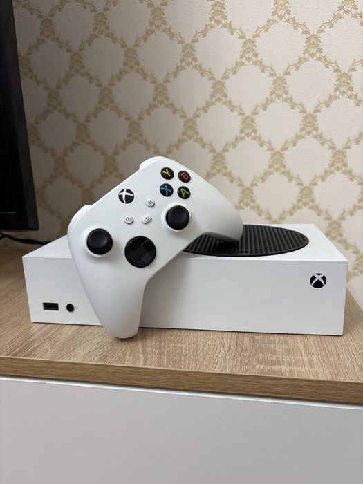 Xbox Series S / 512 ГБ