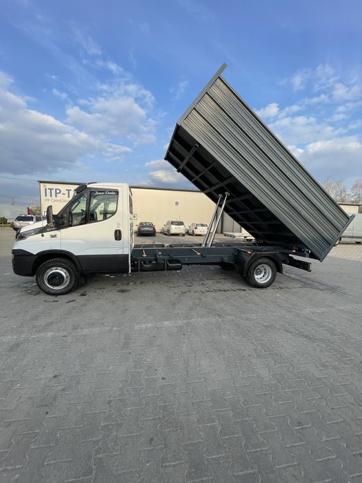Iveco 65 c 17 basculabil/ bena cereale
