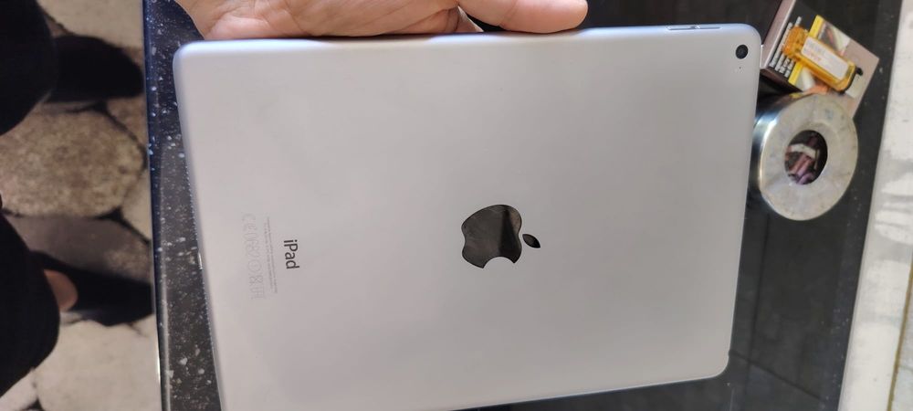iPad Air 2  10.5 inch 16GB