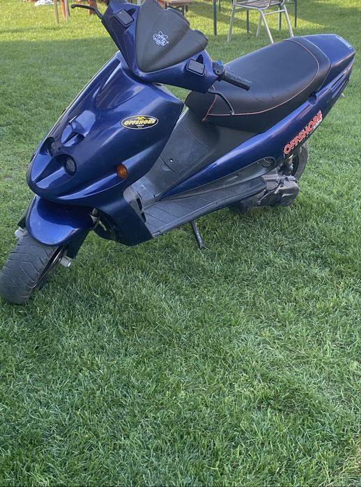 Vînd sau dezmebrez malaguti f12 si aprilia sr