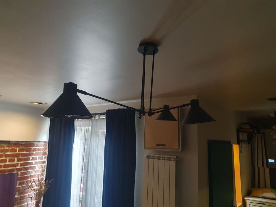 Lampa tavan  The Home