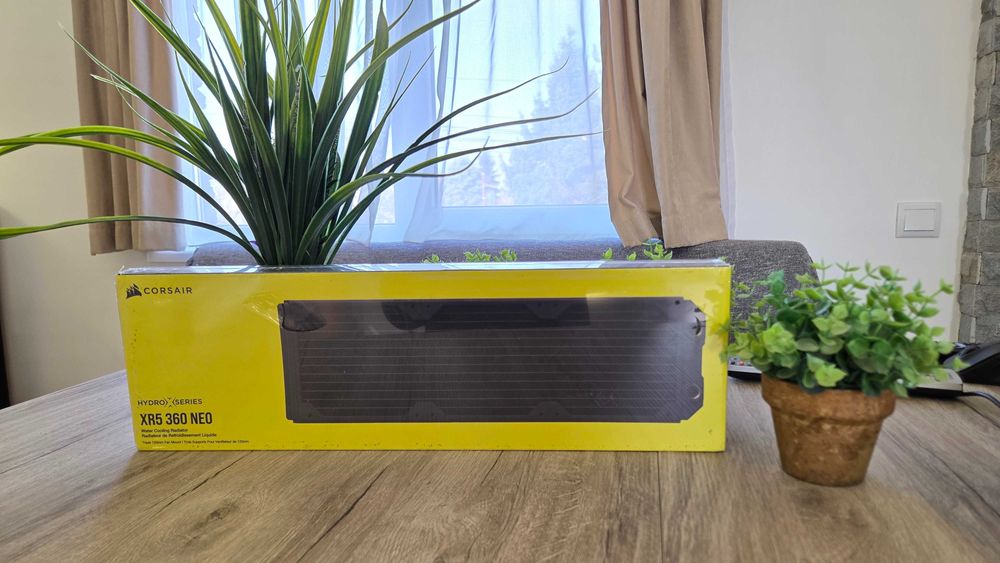 НОВ 360мм меден радиатор Corsair Hydro X Series XR5 за водно охлаждане