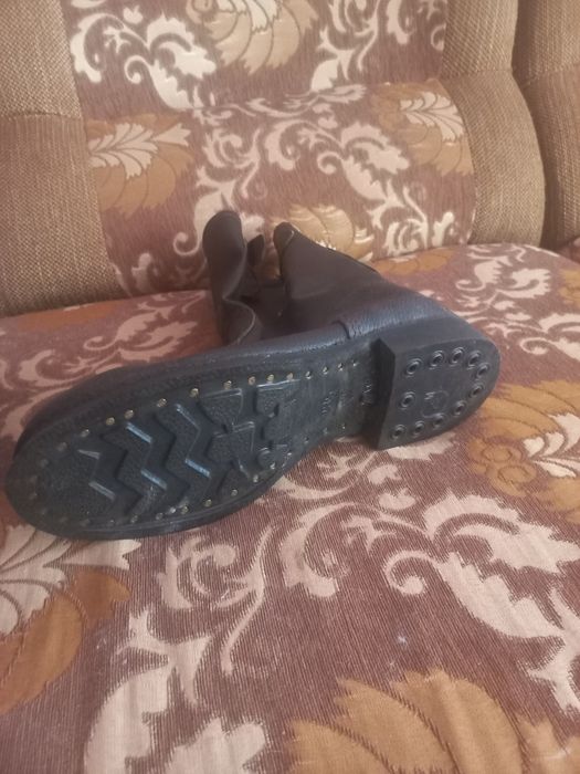 Продаются сапоги керзовые