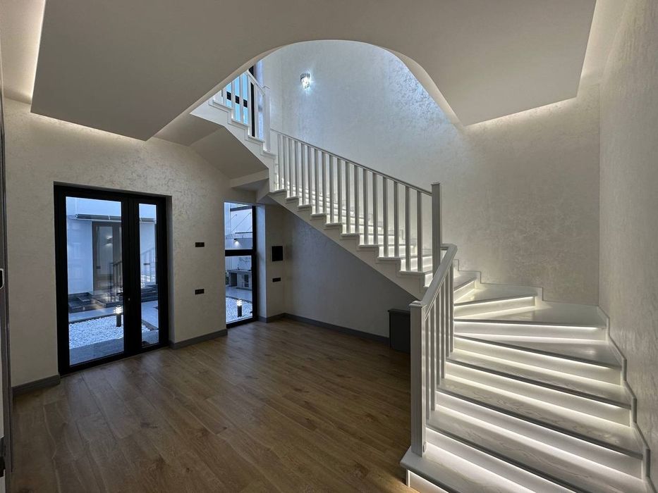 Hi-tech house! landmark address "Grand Mir otel"