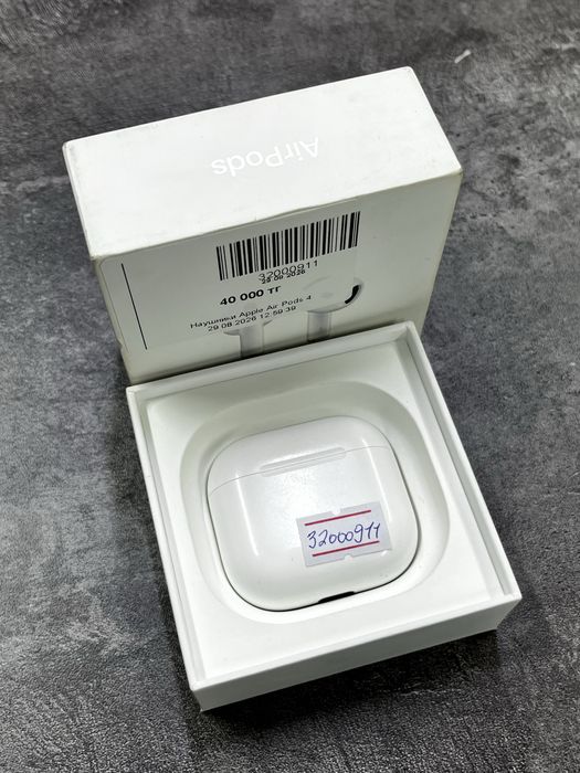 Air Pods 4.