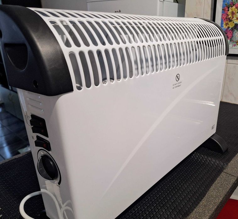 Два броя конвекторни печки като нови