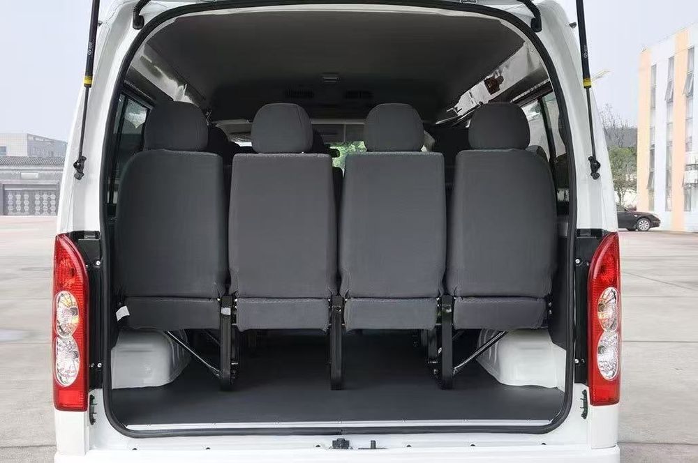 Joylong A4 mikroavtobus