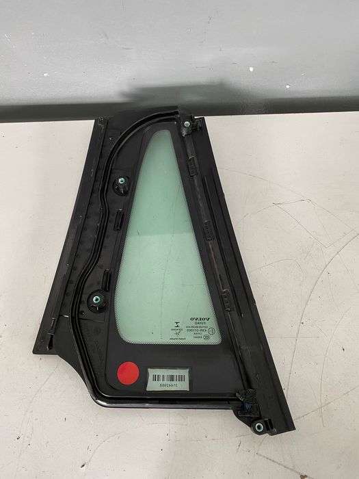Geam stanga spate mic VOLVO V60 V60 CC 2019+ 31442968 31442970
