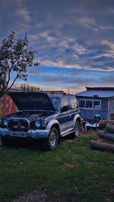 Mitsubishi Pajero 2.5