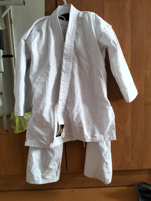 Каратэ для мальчика и девочки