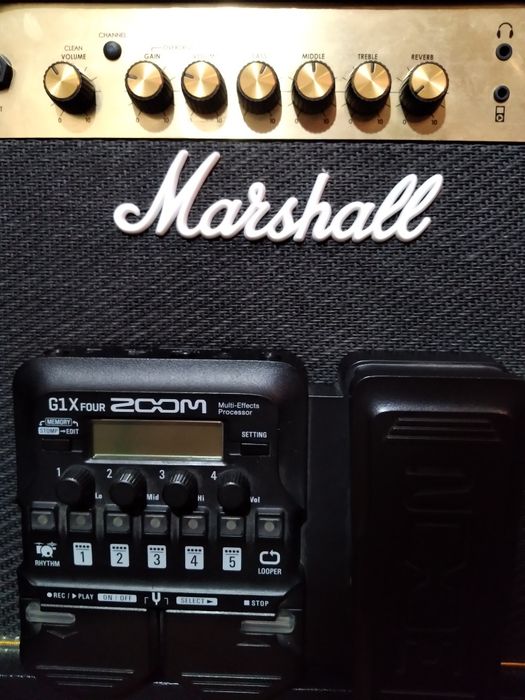 Гитарный процессор Zoom G1X