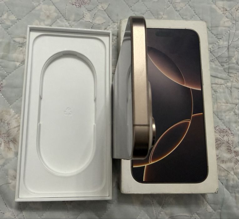 iPhone 16 Pro Max 256Gb Icloud