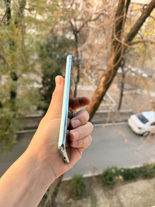 Samsung S21 Fe ideal srochna sotiladi