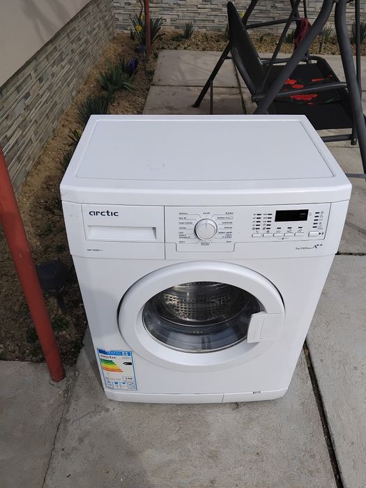 Masina de spălat rufe arctic 5kg