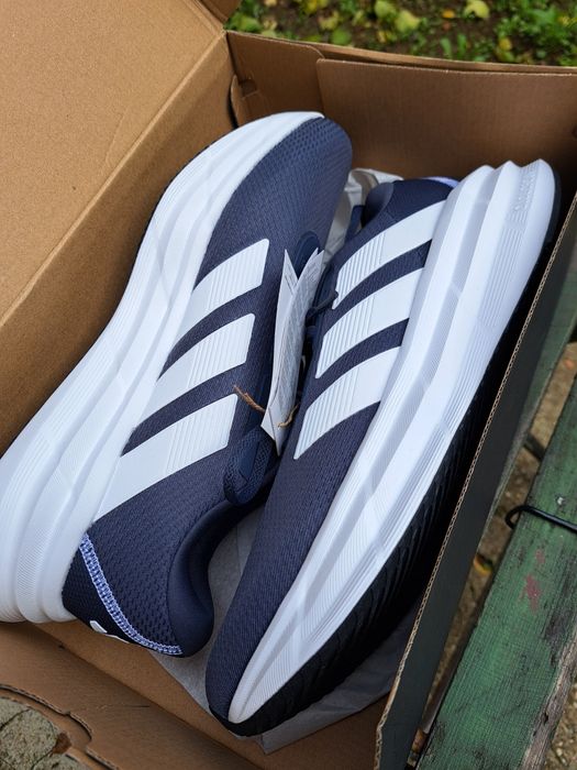 Маратонки Adidas Galaxy 7